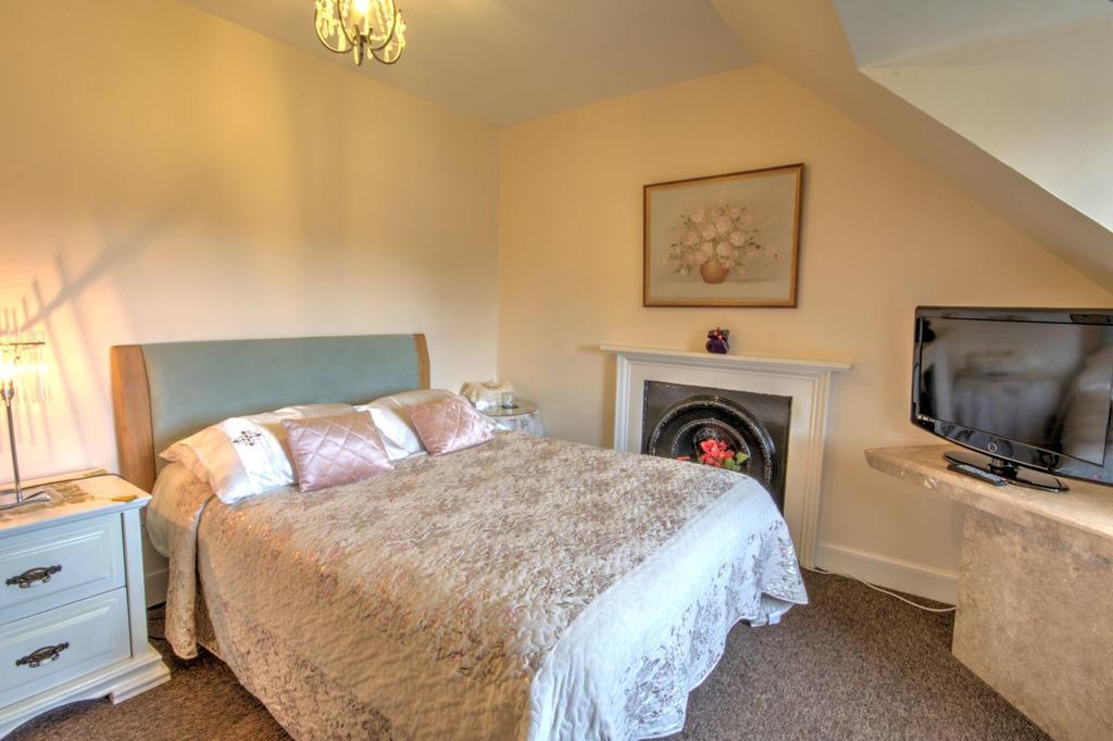 Glasdair Bed & Breakfast 3*